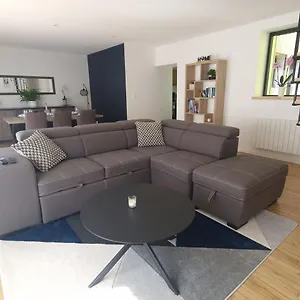 Spacieux Au Coeur De Au Bois D'amour 1-6p Appartement